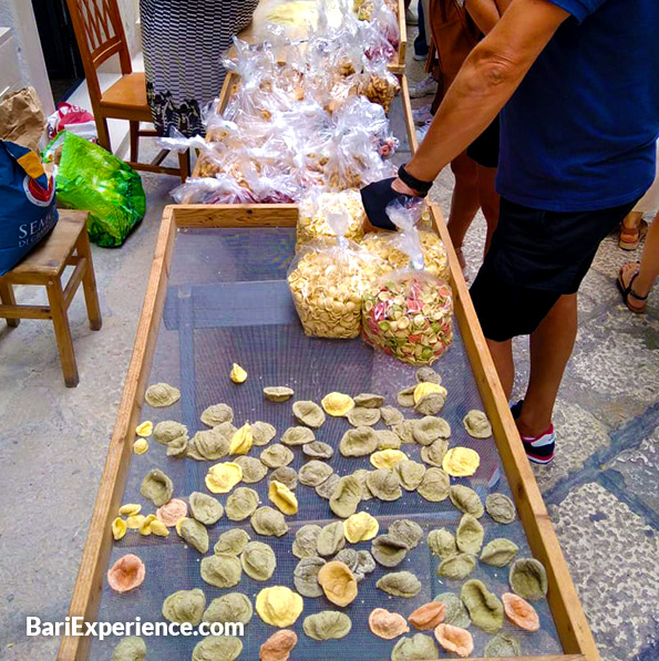 Calle de las Orecchiette Baresi