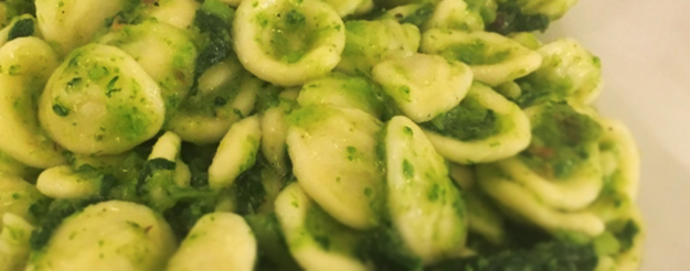  Orecchiette mit Rübenspitzen