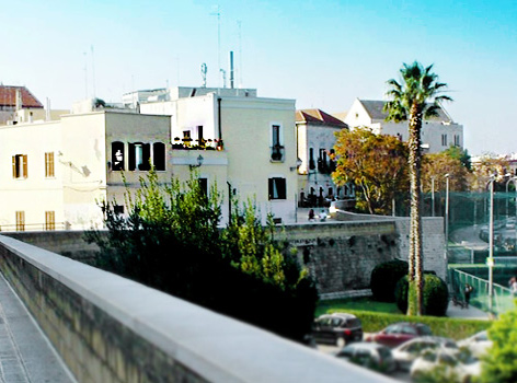 Bari antiguo muro marítimo