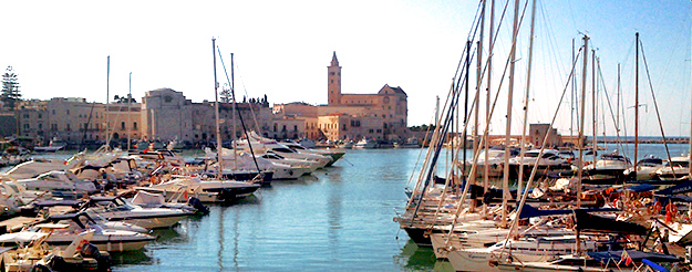  The elegance of Trani