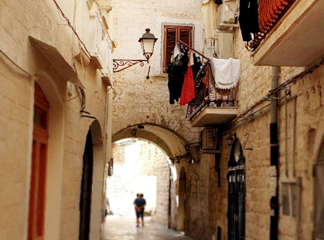 vedere strade di Bari Vecchia