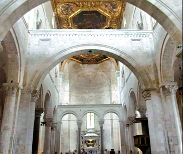 Basilica di San Nicola Bari Puglia