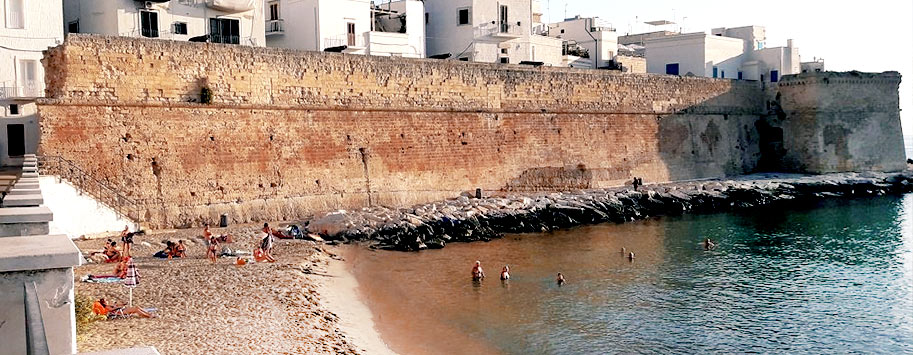 Cala Porta Vecchia Monopoli Pouilles