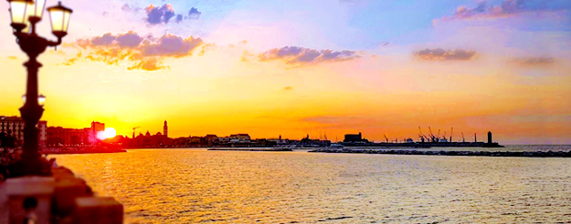  6 strategic points where you can see the most beautiful sunsets in Bari