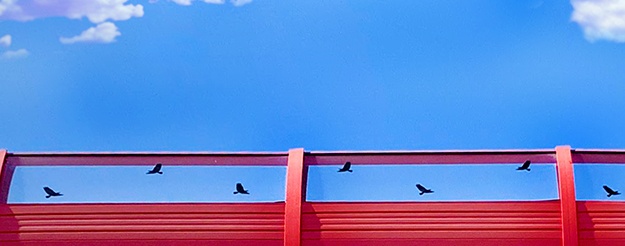  What are those stickers on the Adriatic bridge? The reason will touch your heart 