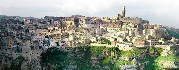  Die eindrucksvollen Sassi von Matera