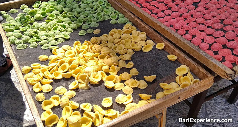 Orecchiette from Bari to eat in Puglia