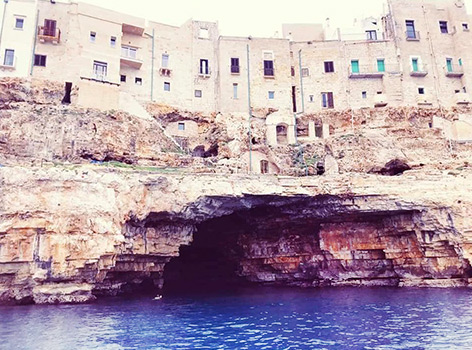 Excursion en bateau à Polignano dans les Pouilles