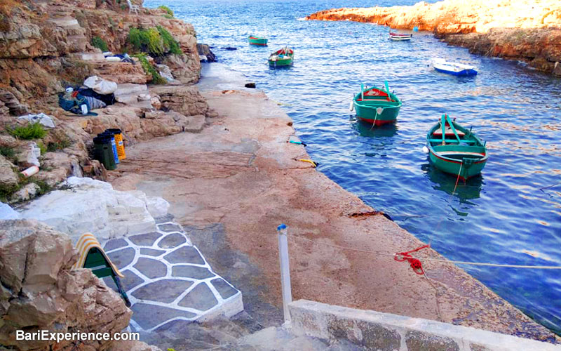 Caletta portalga Polignano Mare