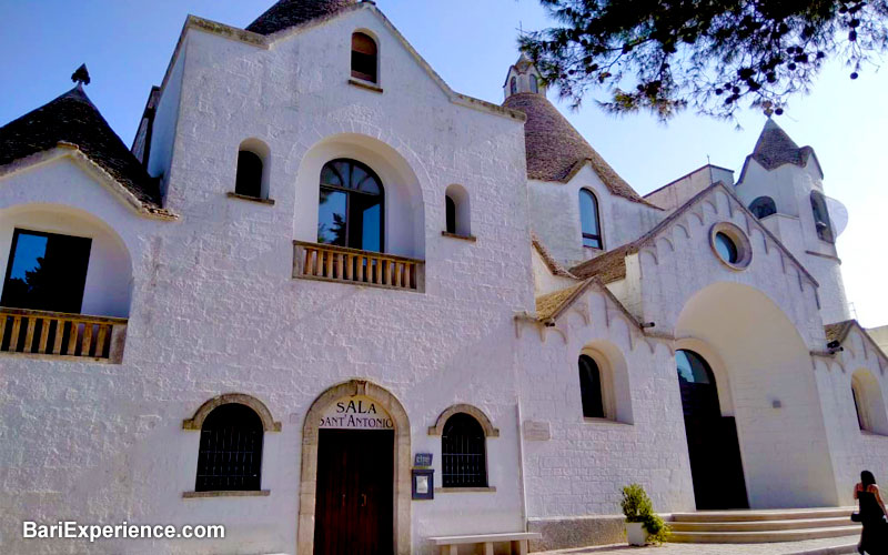 Visit Trulli Alberobello Puglia