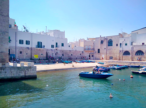 Geschichten einer angesehenen Familie Porto Monopoli