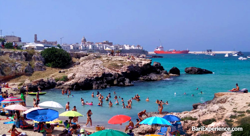 Playas de mar en Monopoli Puglia