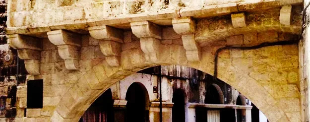  Arco Meraviglia, the romantic legend of the two lovers