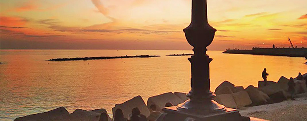  4 places to see a beautiful sunrise in the heart of Bari