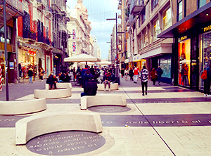 Destinos para las vacaciones de compras de verano en Bari