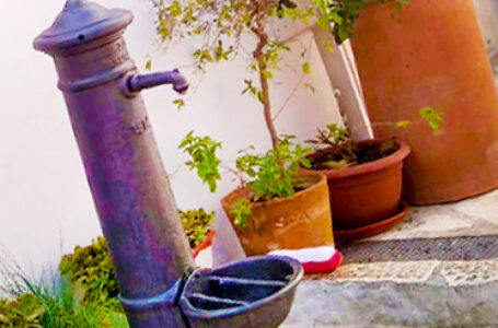 Too hot in Puglia? Download FontaninApp and find out where the typical Apulian fountains are