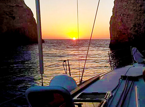 Cruise on the Apulian coast from Bari